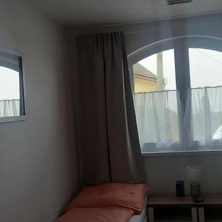Pod Palavou בית אירוח