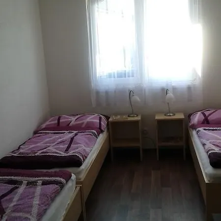 Проживание в семье Pod Palavou Горни-Вестонице