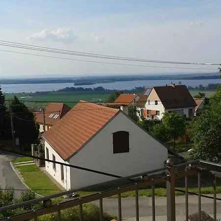 Pod Palavou Horni Vestonice
