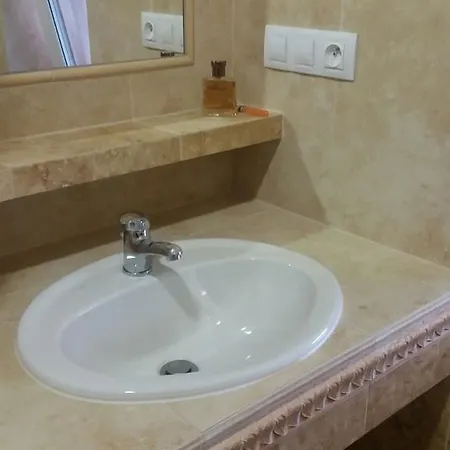 Homestay Pod Palavou Horni Vestonice